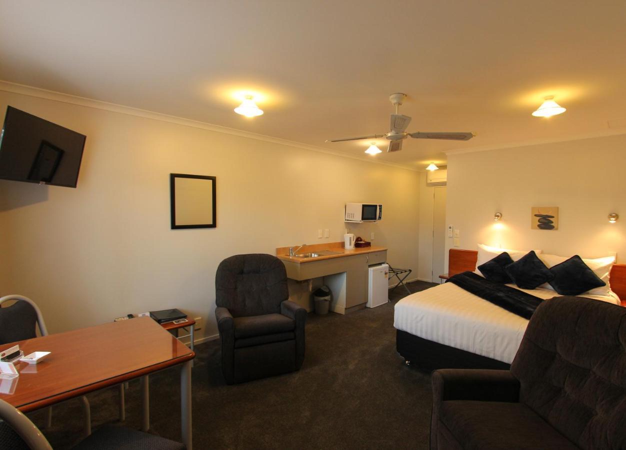บีเค แมคโนเลีย มอเตอร์ลอดจ์ Motel วังกานุย ภายนอก รูปภาพ